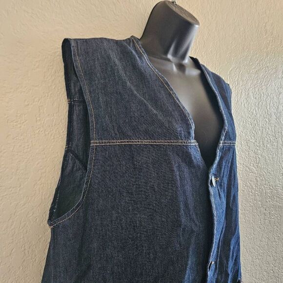 Standard Issue Cactus Vest - Picture 2 of 7